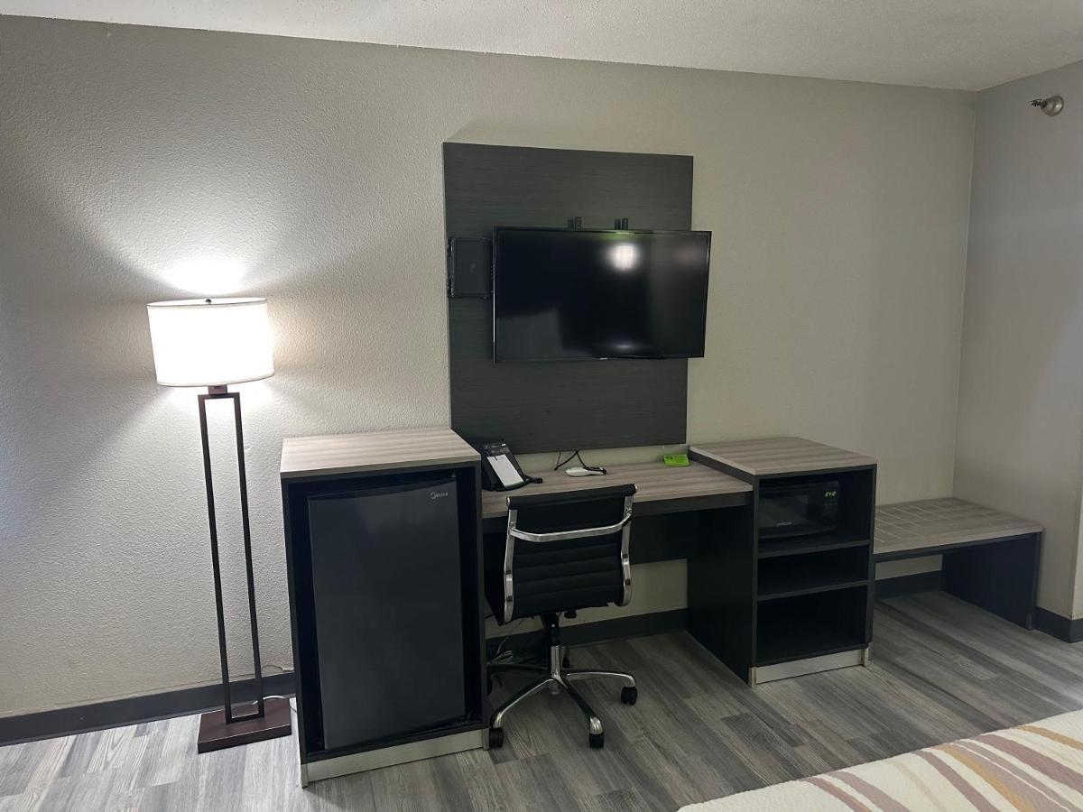 La Quinta By Wyndham Southwest 3*