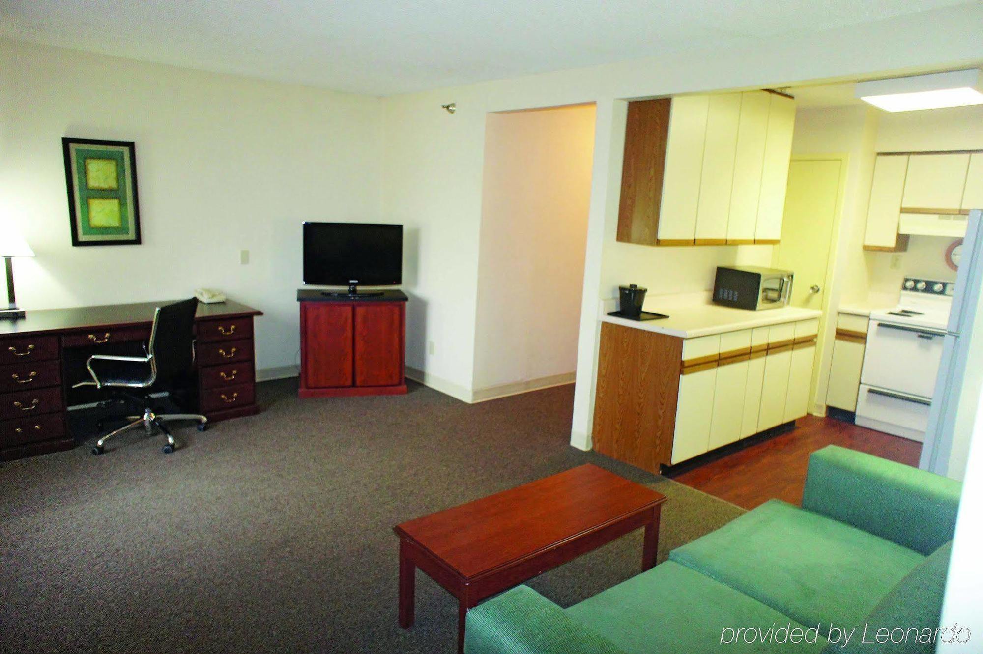 La Quinta By Wyndham Southwest Hotel